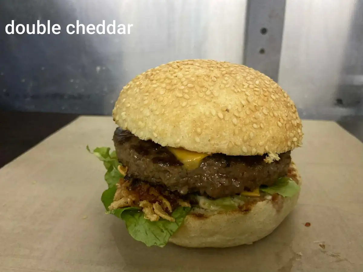 Menu burger Double cheddar